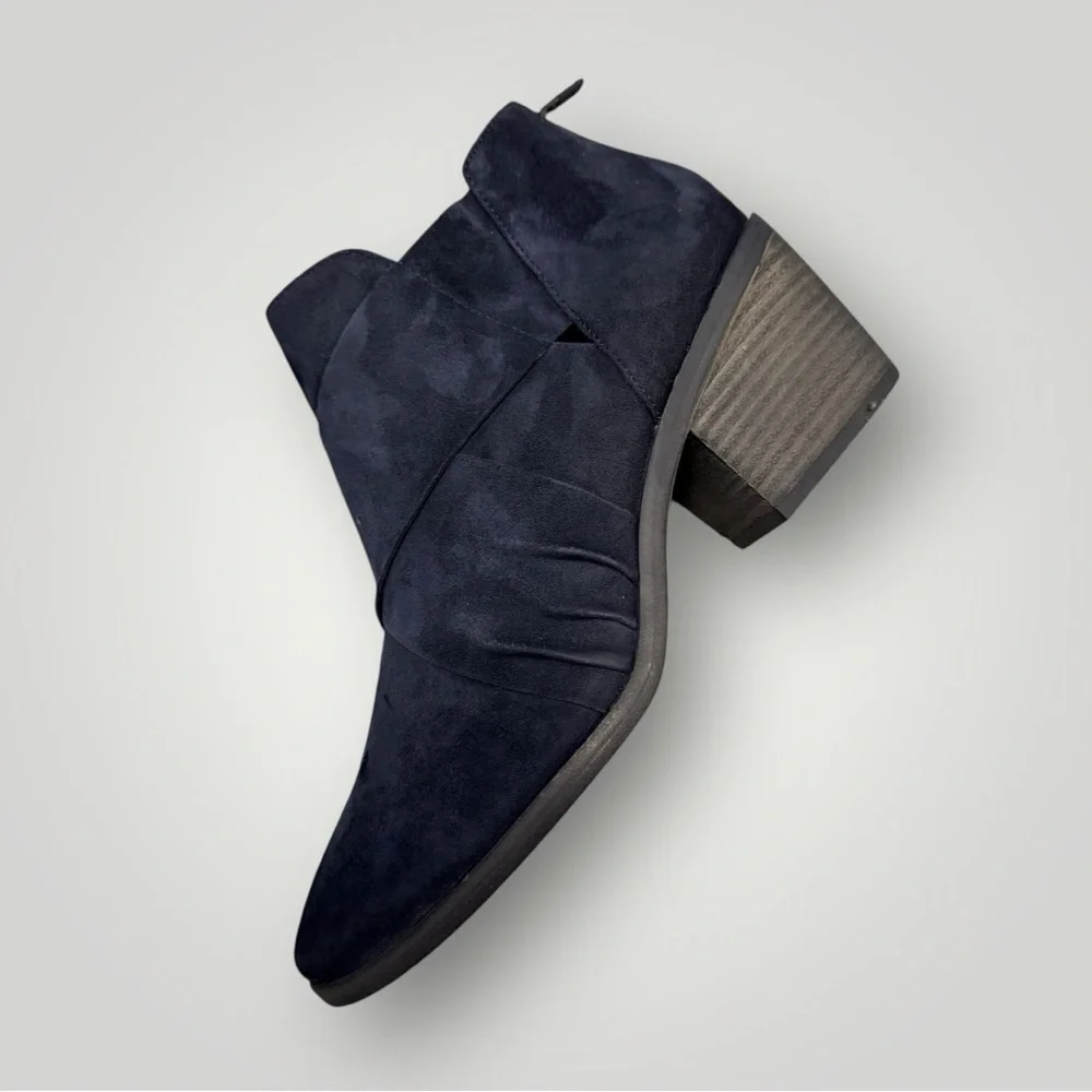 Eileen Fisher Irwin Suede Bootie Navy‎ Blue Sz 10